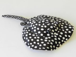 Obrázek z Rejnok puntíkatý plyš 26cm 